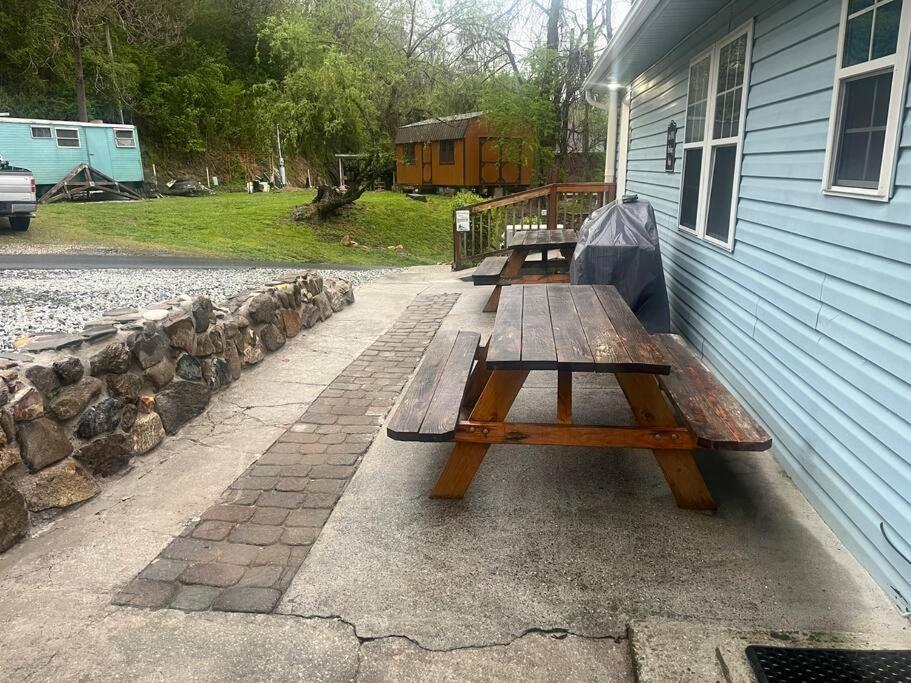 The Fishing Hole #4 Near Town Apartment Bryson City Bagian luar foto